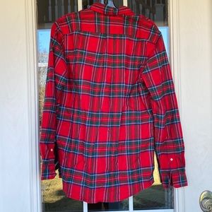 Vineyard Vines boys XL/18 button down Flannel Tartan Red Velvet shirt.